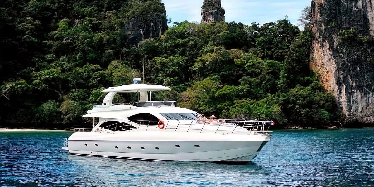 Аренда яхты Lamberti 80 - Lady Kathryn 2 на Пхукете